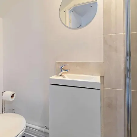 度假居 5 Bed In 93438 *