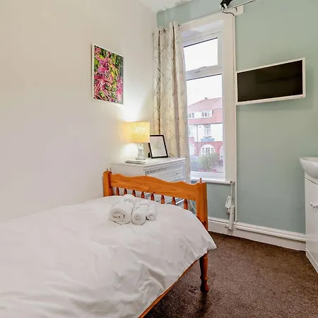 5 Bed In 93438 度假居